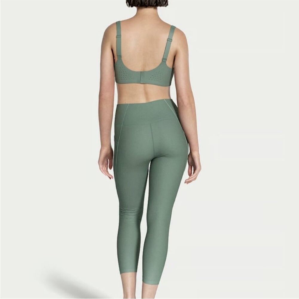 Victoria's Secret Sport Sage Green Sports Bra & Leggings Set Small Medium - Picture 3 of 15